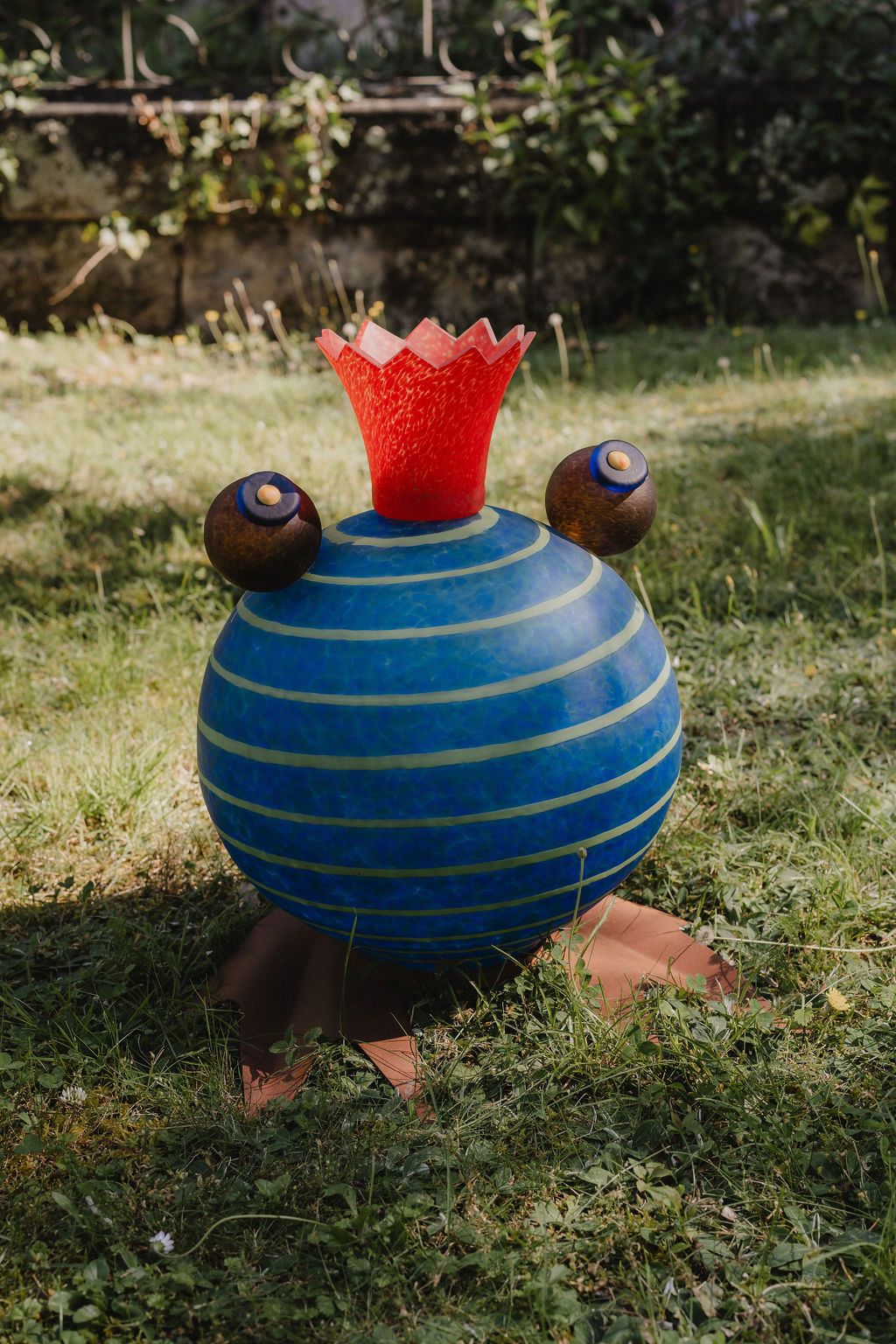 »Glaskunst im Schlosspark« by Borowski: Froggy